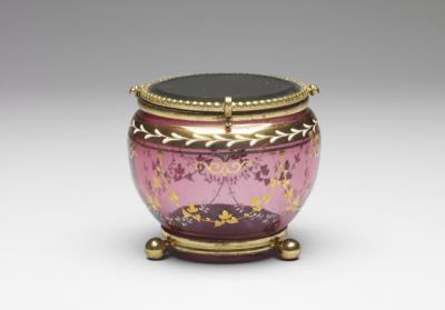 图片[2]-Covered glass jar with gilded and enamel design of foliage, Qing dynasty (1644-1911).-China Archive